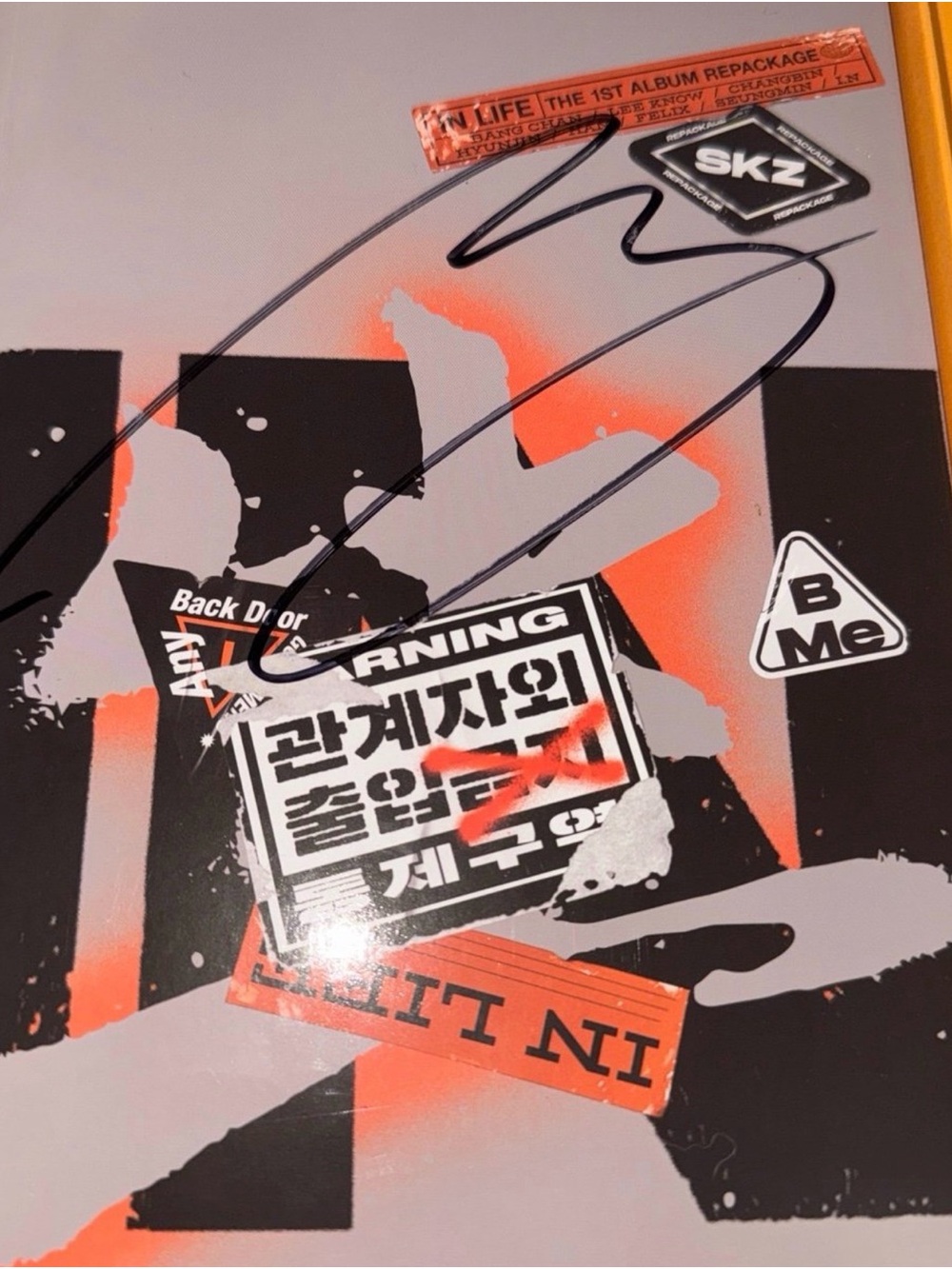 Han Jisung Signed album